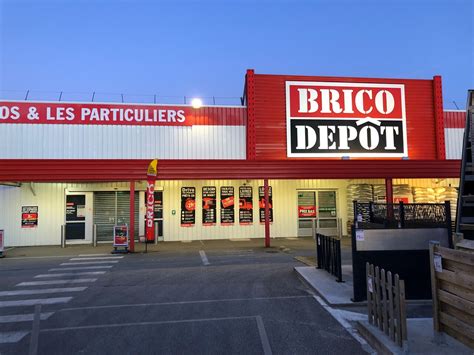 brico dépôt pacurari.